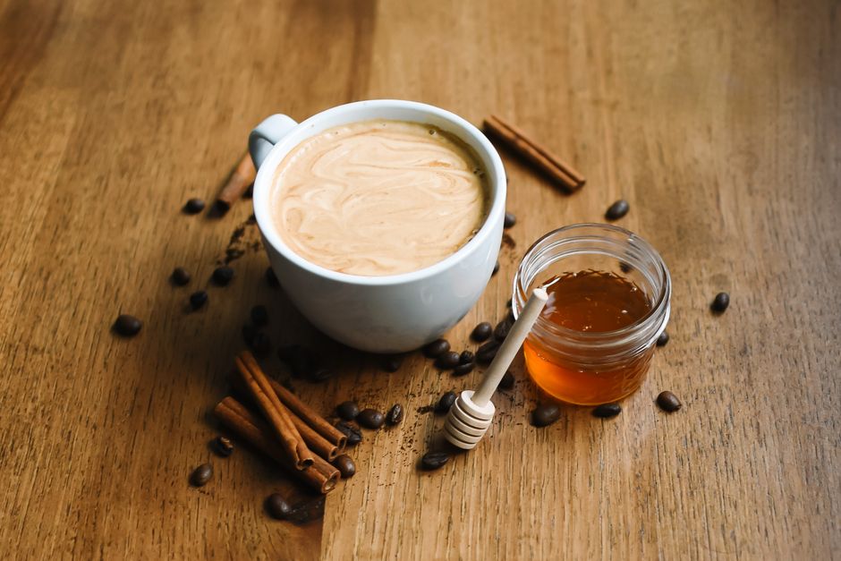 Mézes cappuccino fahéjjal